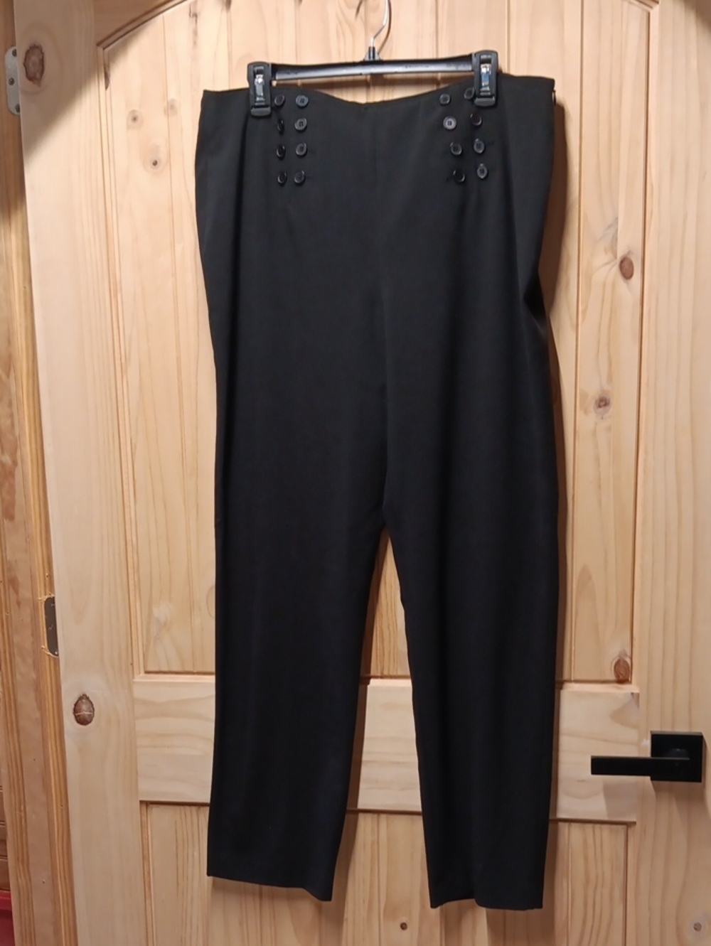 Josephine Chaus Black High-Waist Button-Accent Trousers